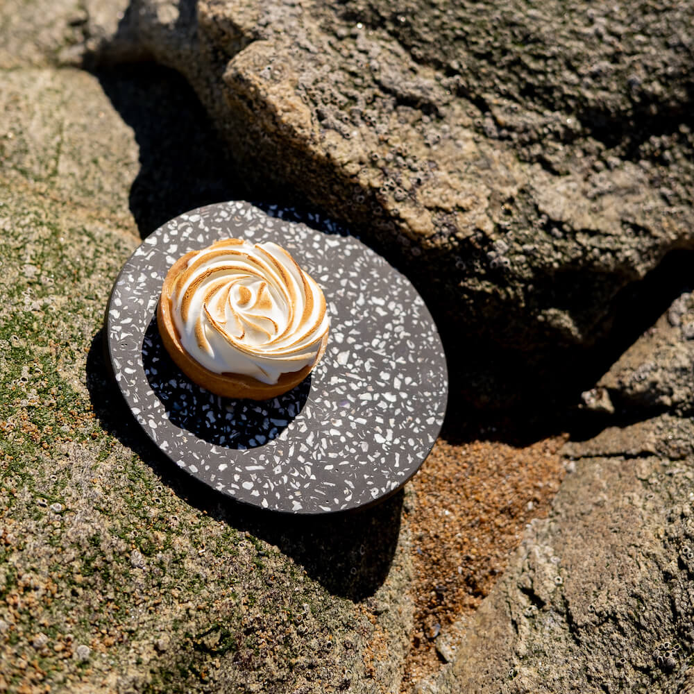 dessous de plat helios noir coquillages recycles malakio