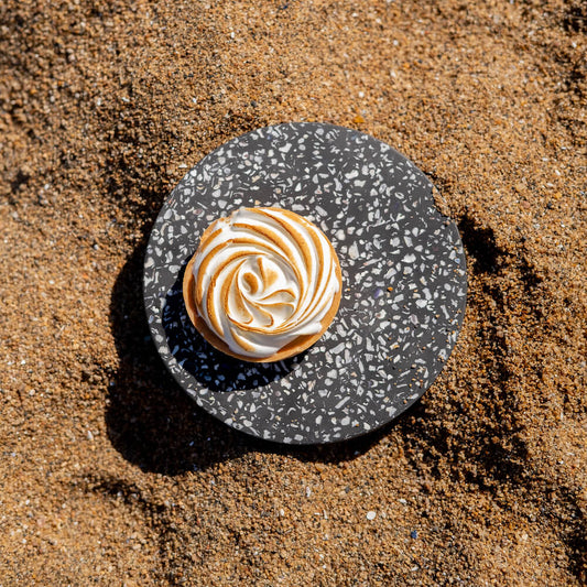 dessous de plat helios noir coquillages recycles malakio