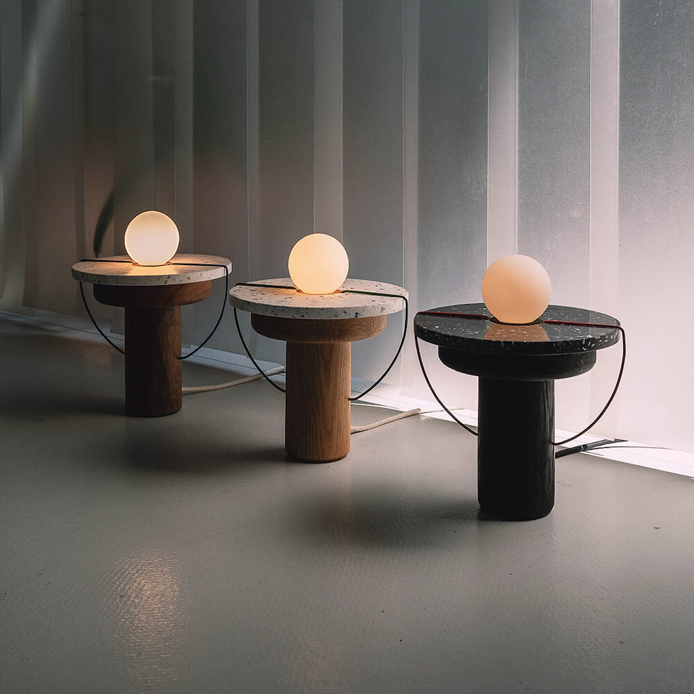 Lampe MA01 chene clair coquillages recycles malakio studio ammo