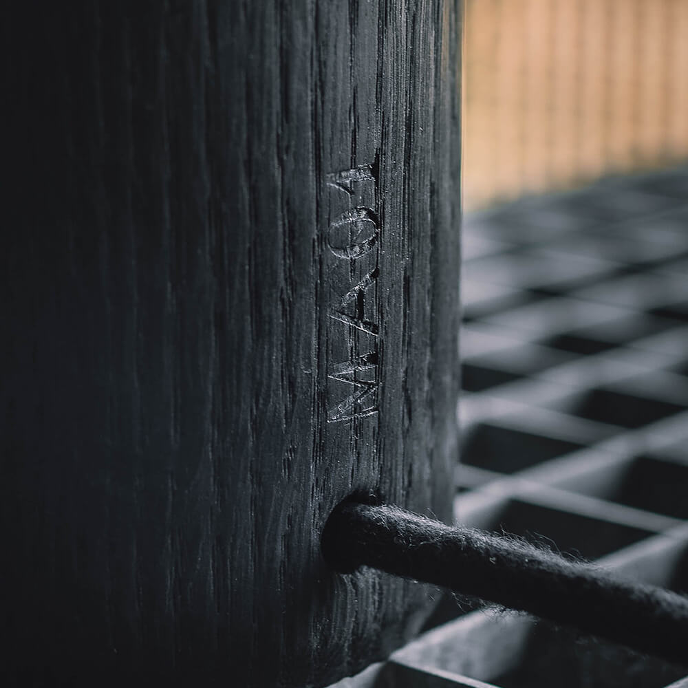 Lampe MA01 chene noir coquillages recycles malakio studio ammo