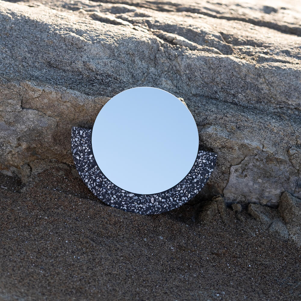 miroir loar demi-lune noir coquillages recycles malakio