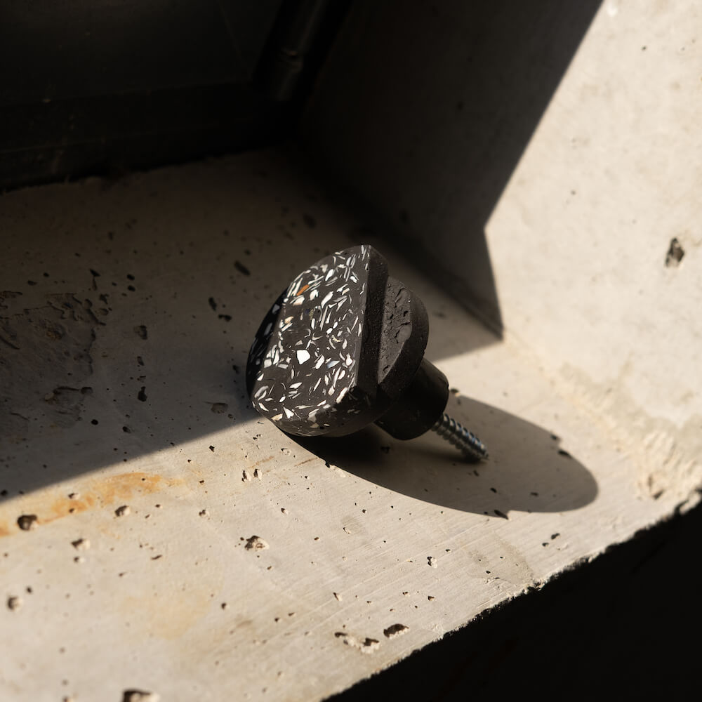 patere loar noir coquillages recycles malakio