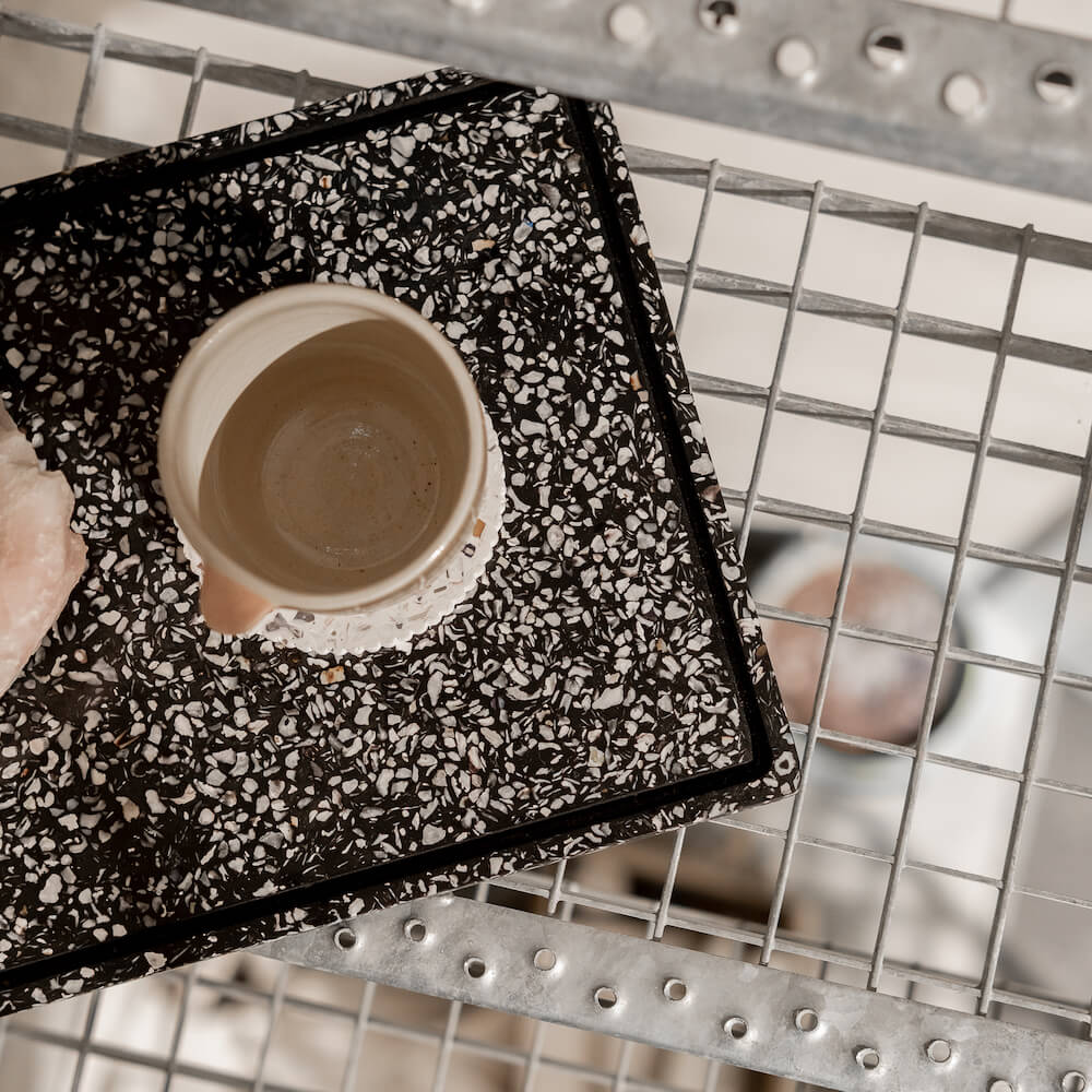 plateau helios noir coquillages recycles malakio