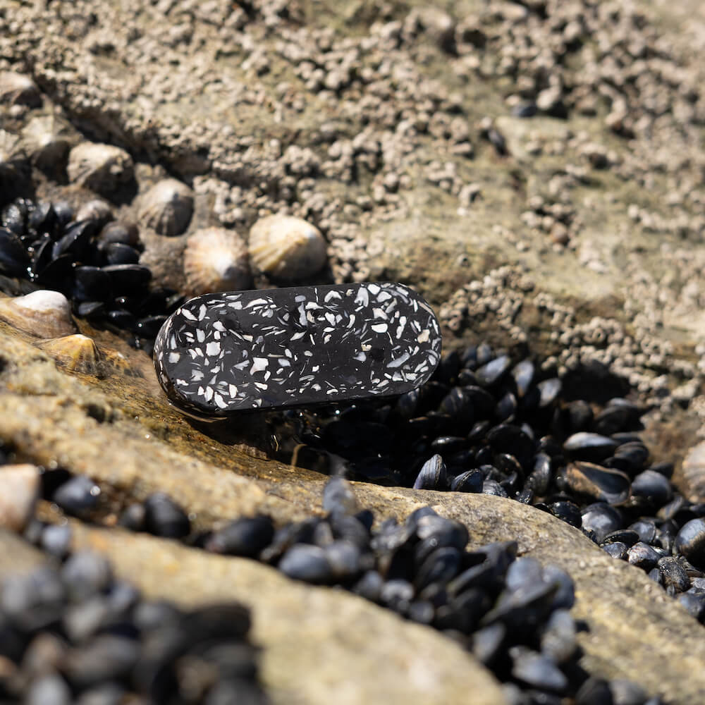 poignee de meuble loar noir coquillages recycles malakio