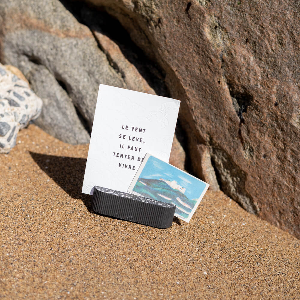 porte-photo colosse noir coquillages recycles malakio