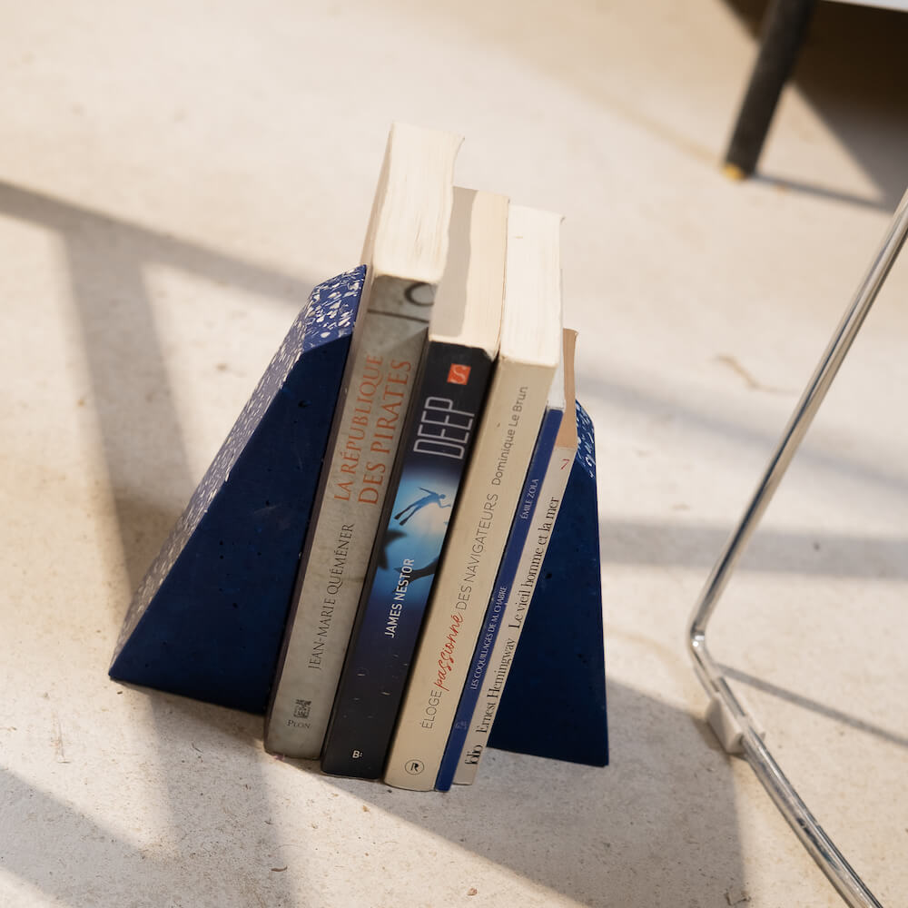 serre-livres helios bleu coquillages recycles malakio