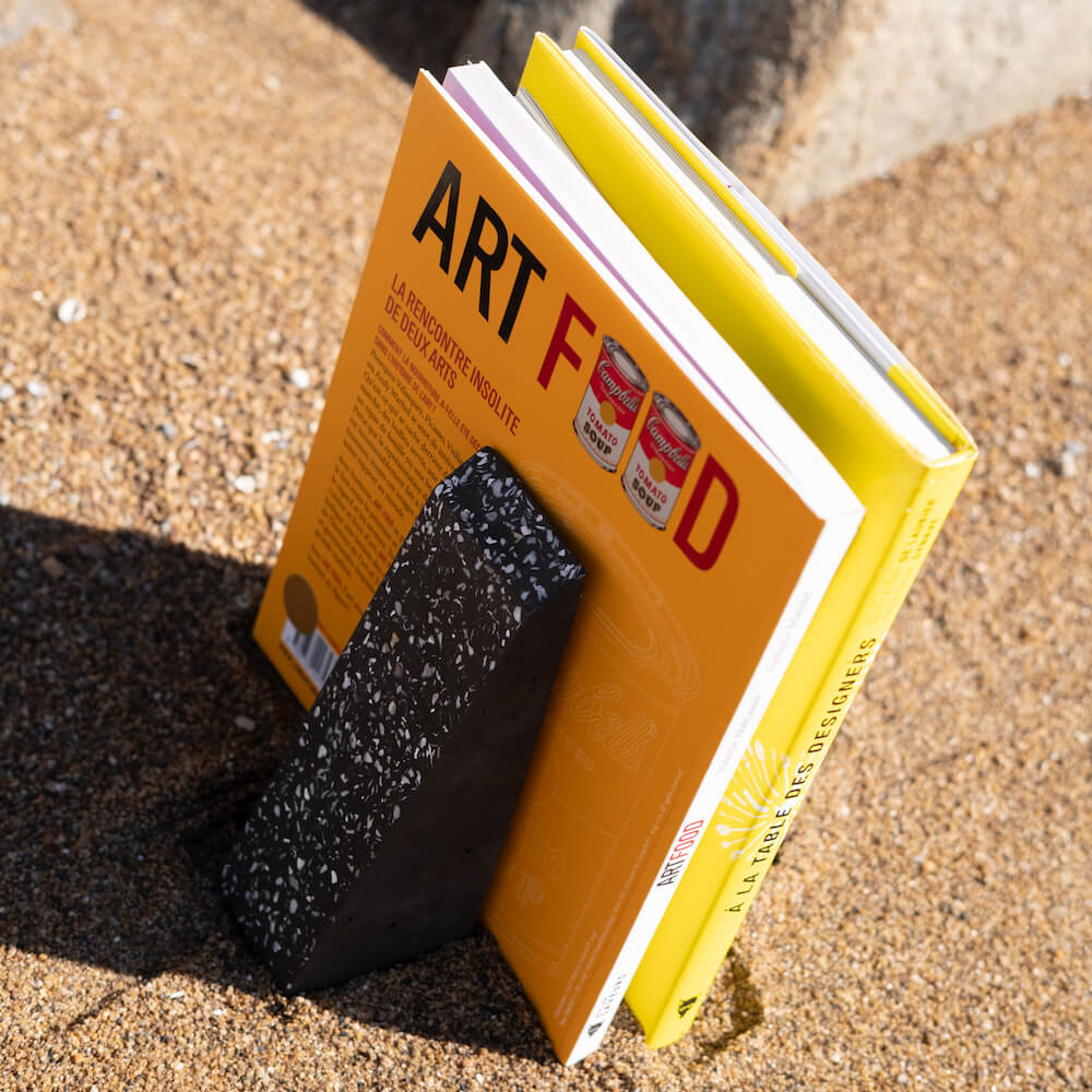 serre-livres helios noir coquillages recycles malakio