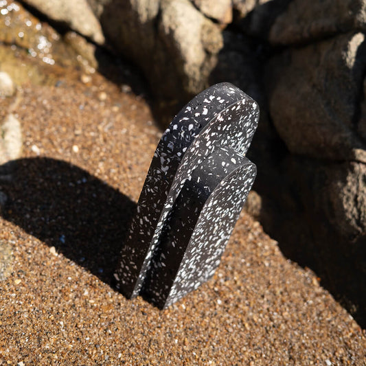 serre livres loar noir coquillages recycles malakio