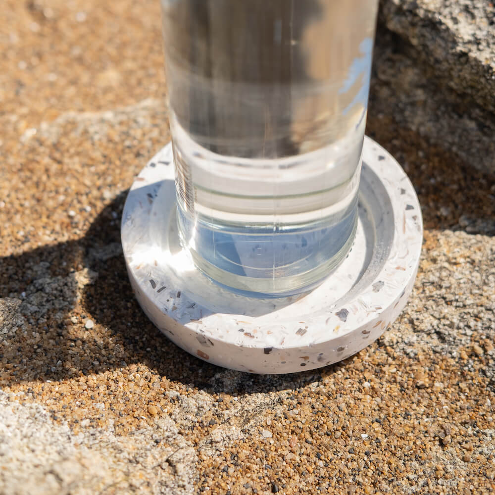 socle de bouteille helios blanc mixte coquillages recycles malakio