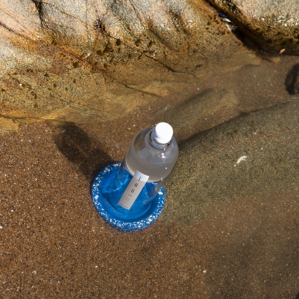 socle de bouteille helios bleu coquillages recycles malakio