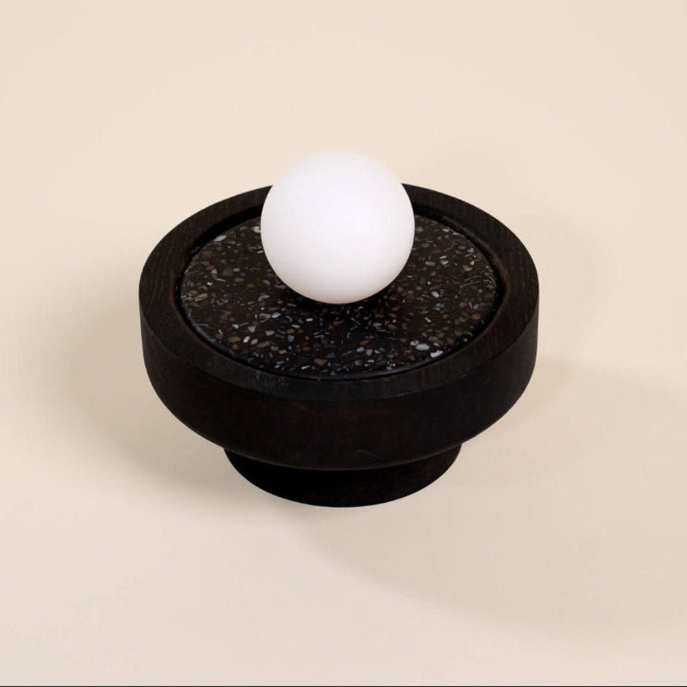 applique MA02 chene noir coquillages recycles malakio studio ammo