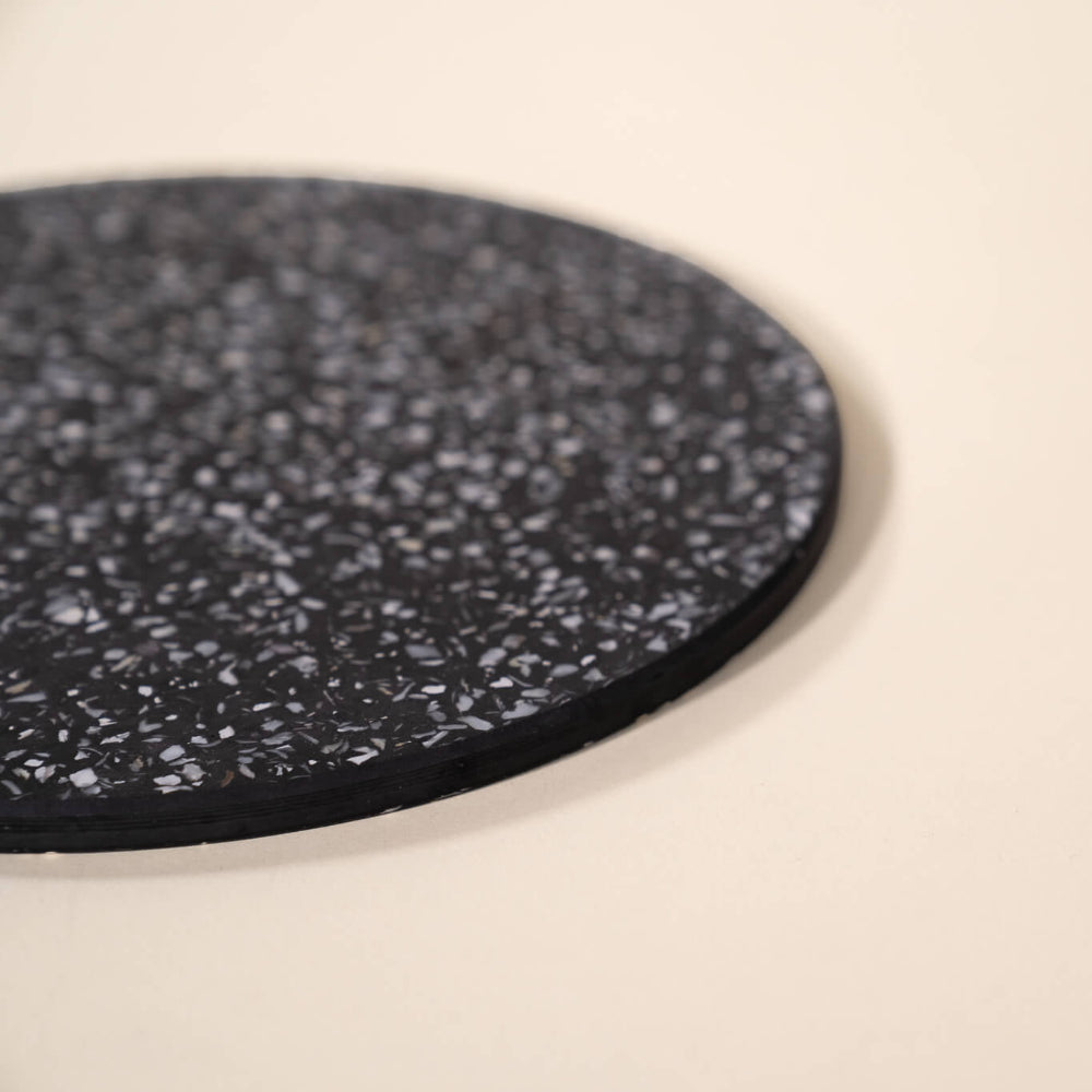 dessous de plat helios noir coquillages recycles malakio