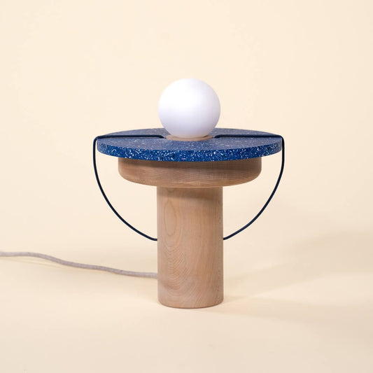 lampe MA01 chene bleu coquillages recycles malakio studio ammo