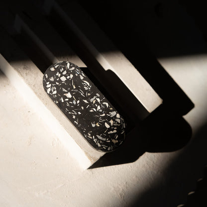 poignee de meuble loar noir coquillages recycles malakio