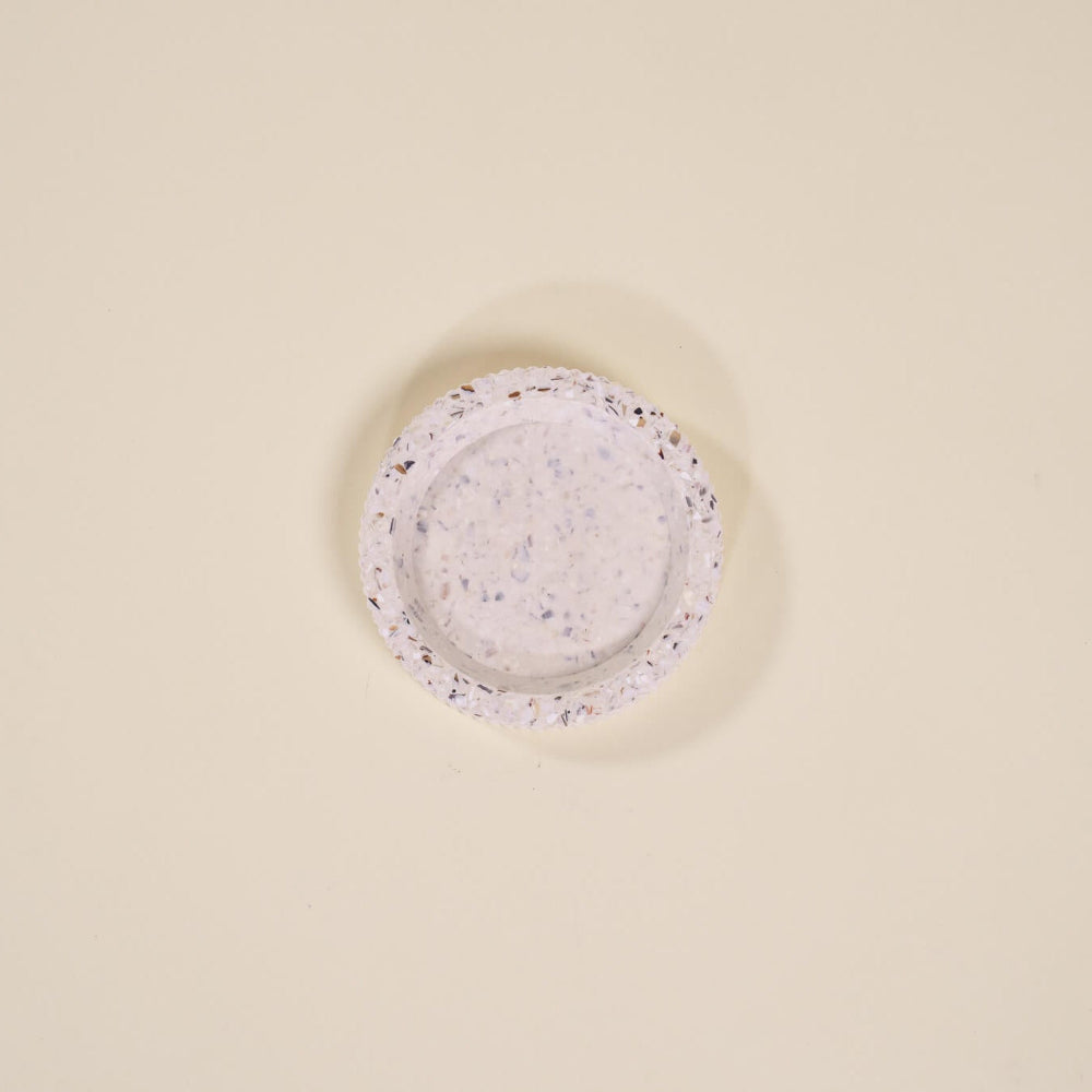 socle bouteille colosse blanc coquillages recycles malakio
