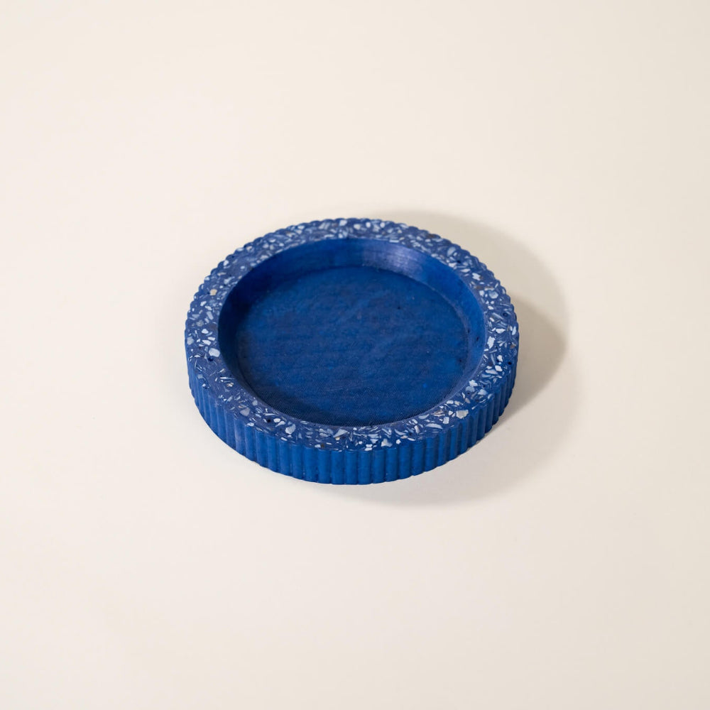 socle bouteille colosse bleu coquillages recycles malakio