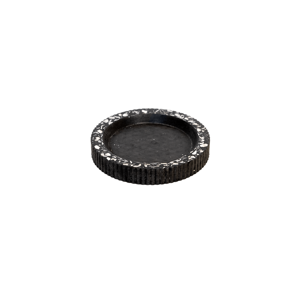 socle de bouteille colosse noir coquillages recycles malakio