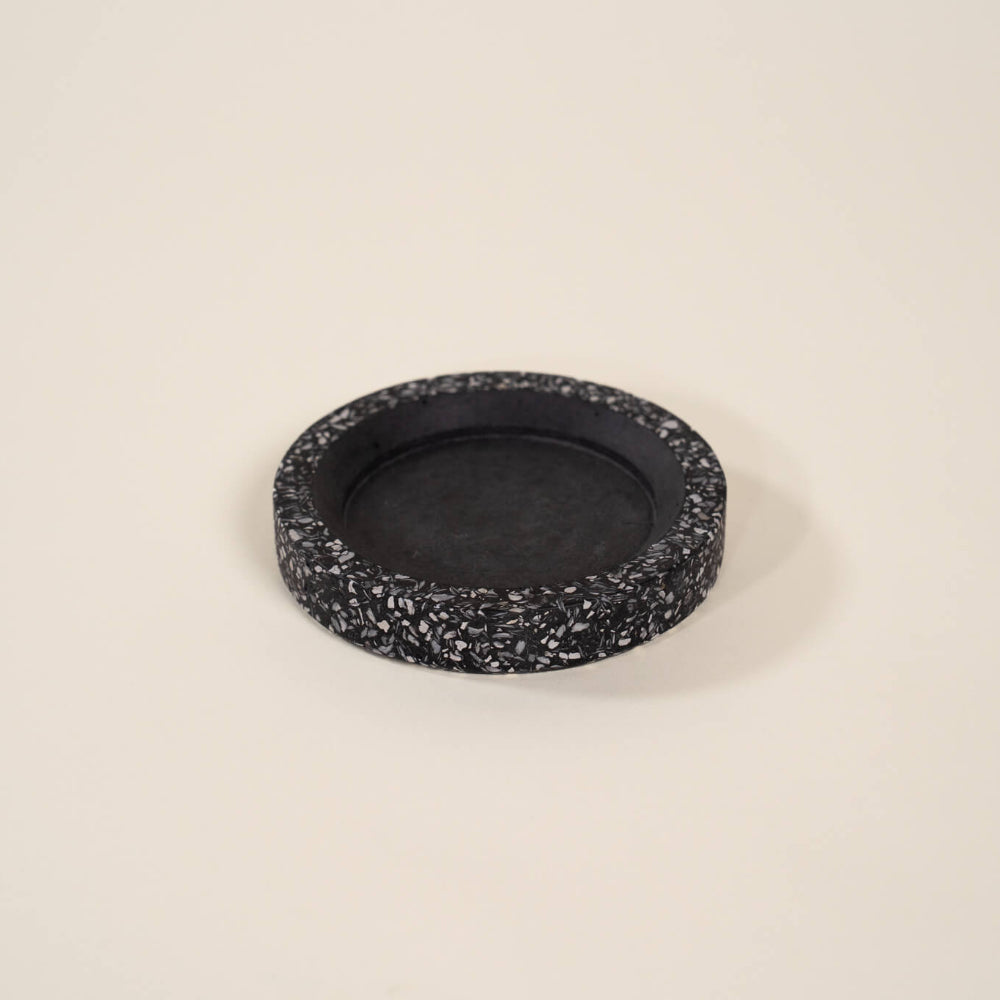 socle bouteille helios noir coquillages recycles malakio