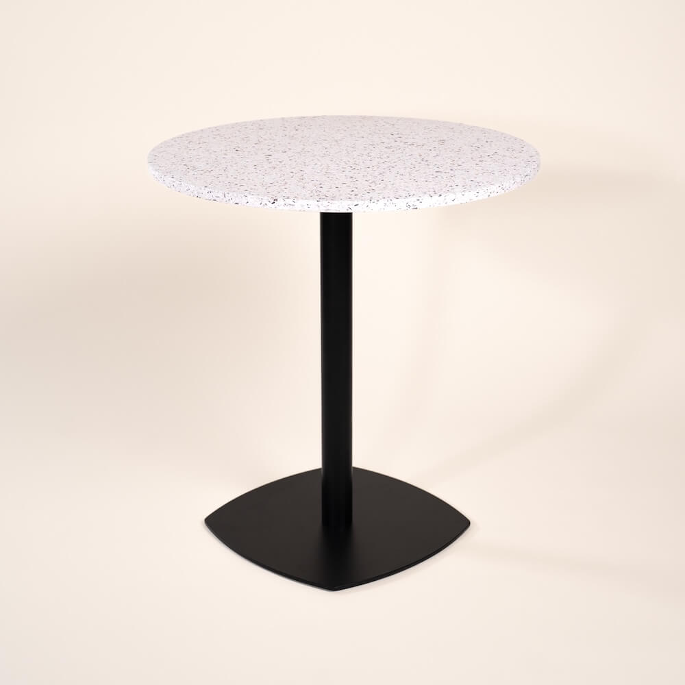 table bistrot iroise blanc coquillages recycles malakio
